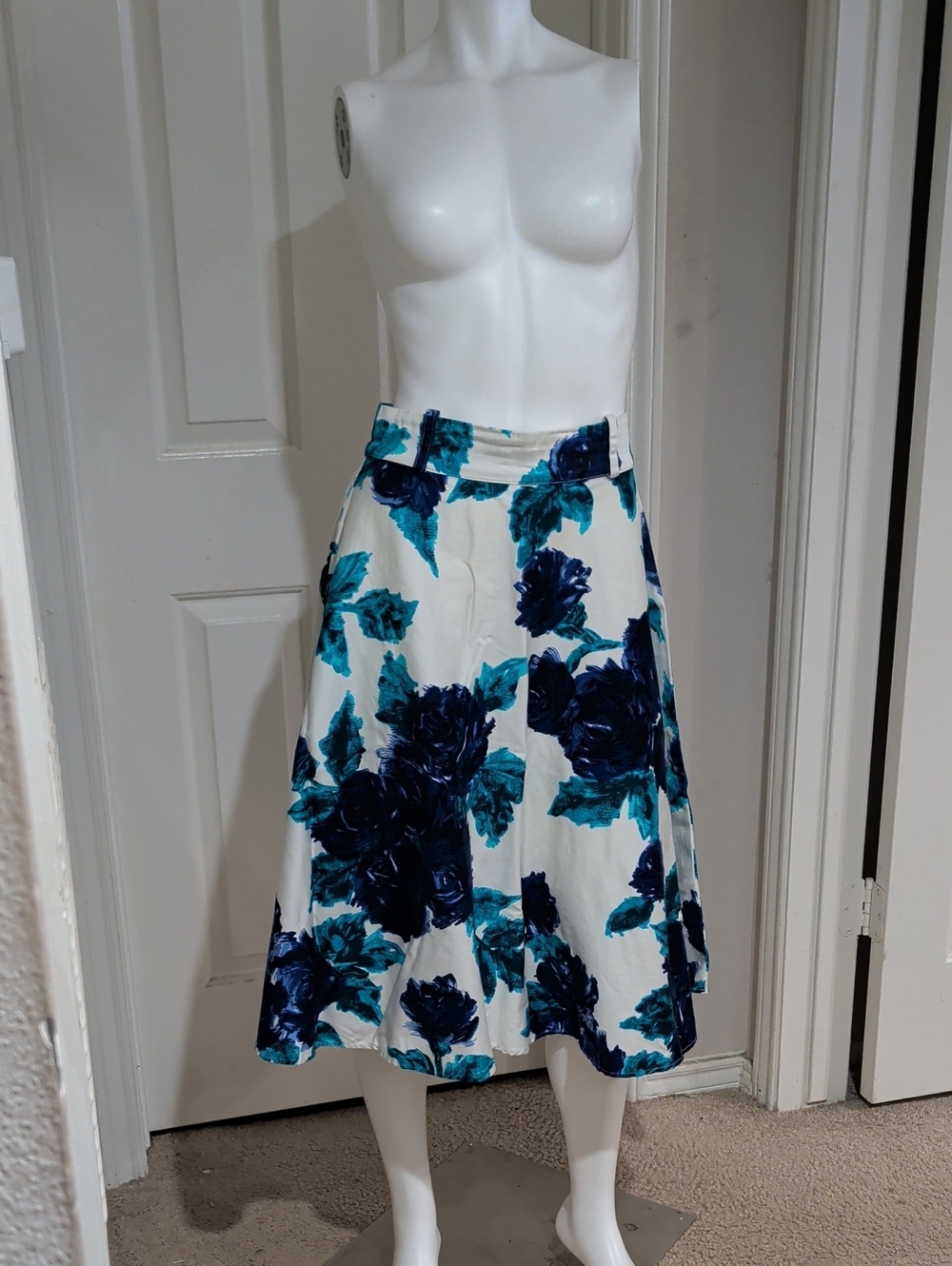 Pinup Couture Cream A-Line Skirt with Teal and Navy Floral Print Women's Medium